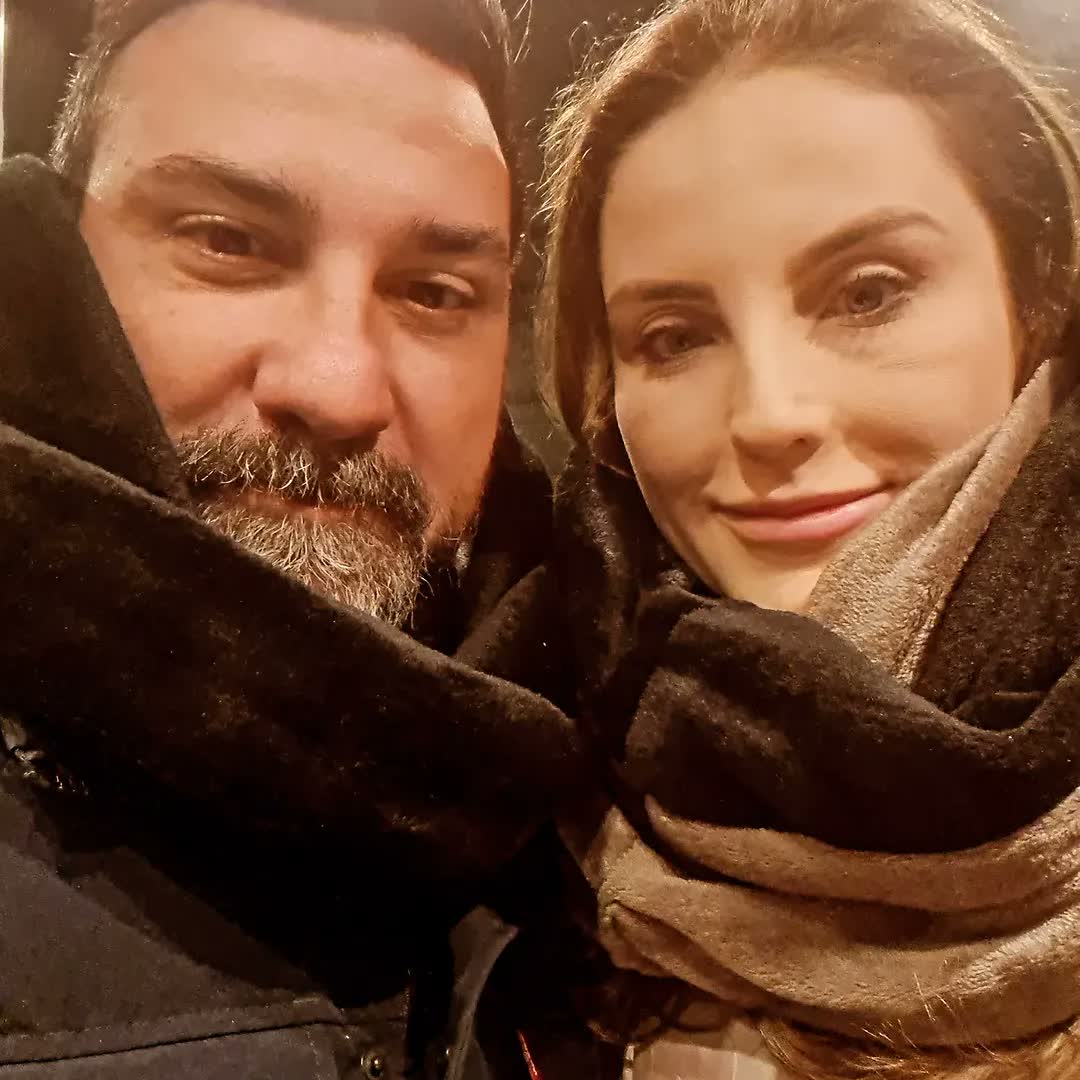 All the photos represent moments of great love, but the last one represents my competition, with whom I share the passionate gazes of @fonsecajjr 🥰🥰🥰. (3/10)
