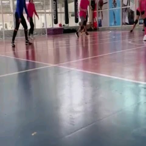 Today’s #tbt is recent: from the volleyball championship at @ciaathleticamorumbi @morumbishopping with a strong sense of nostalgia because, believe it (1/6)